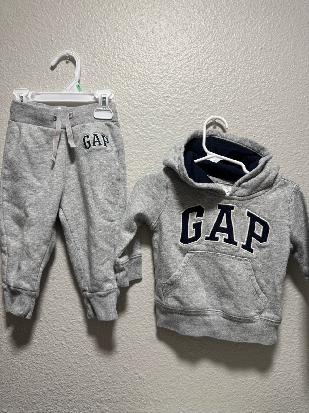 GAP Light Gray Hoodie & Joggers Set with Navy Logo
